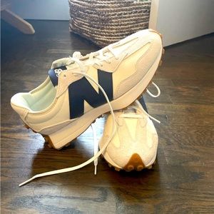327 New Balance Unisex Shoes